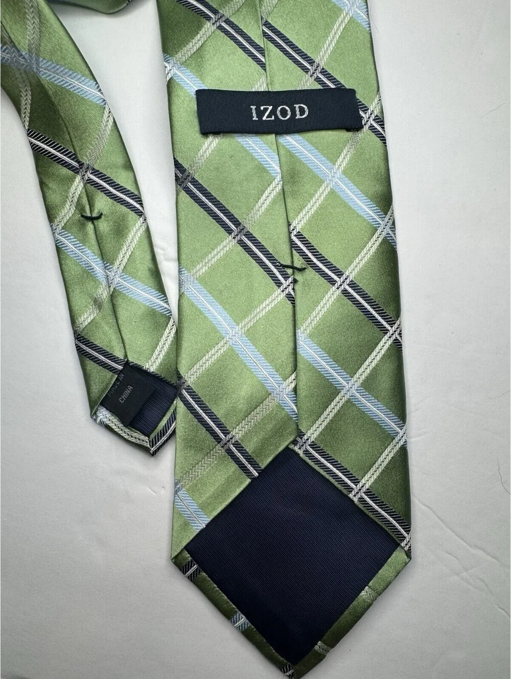 Izod mens tie